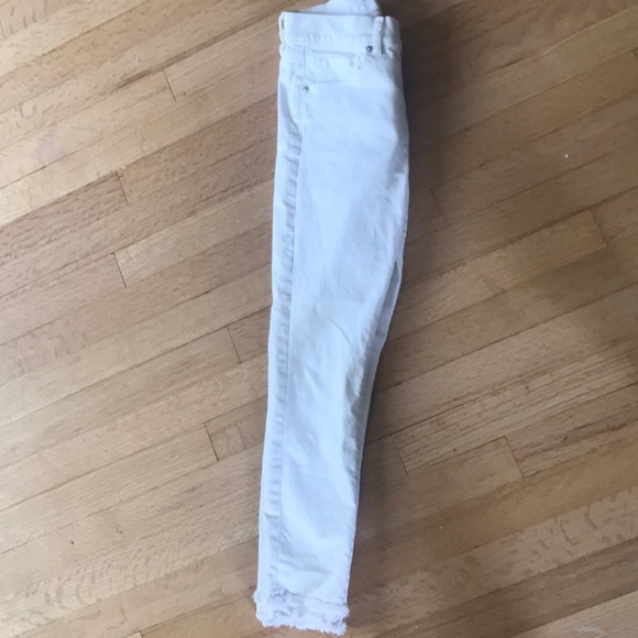 Loft white skinny jeans - Picture 3 of 3